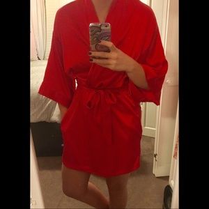 Victoria’s Secret Silk Robe ♥️